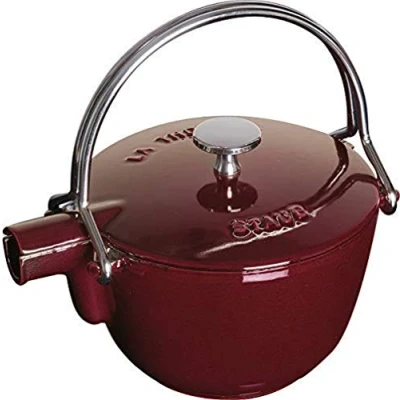Bild av STAUB 1004034 Tekanna, Gjutjärn, Rostfritt Stål, Grenadinröd, 1,15 l
