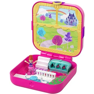 Bild av Polly Pocket GDK80 Hidden Hideouts Lil’ Princess Pad lekväskan med Lila docka i mikroformat samt klistermärken, för 4 år och uppåt